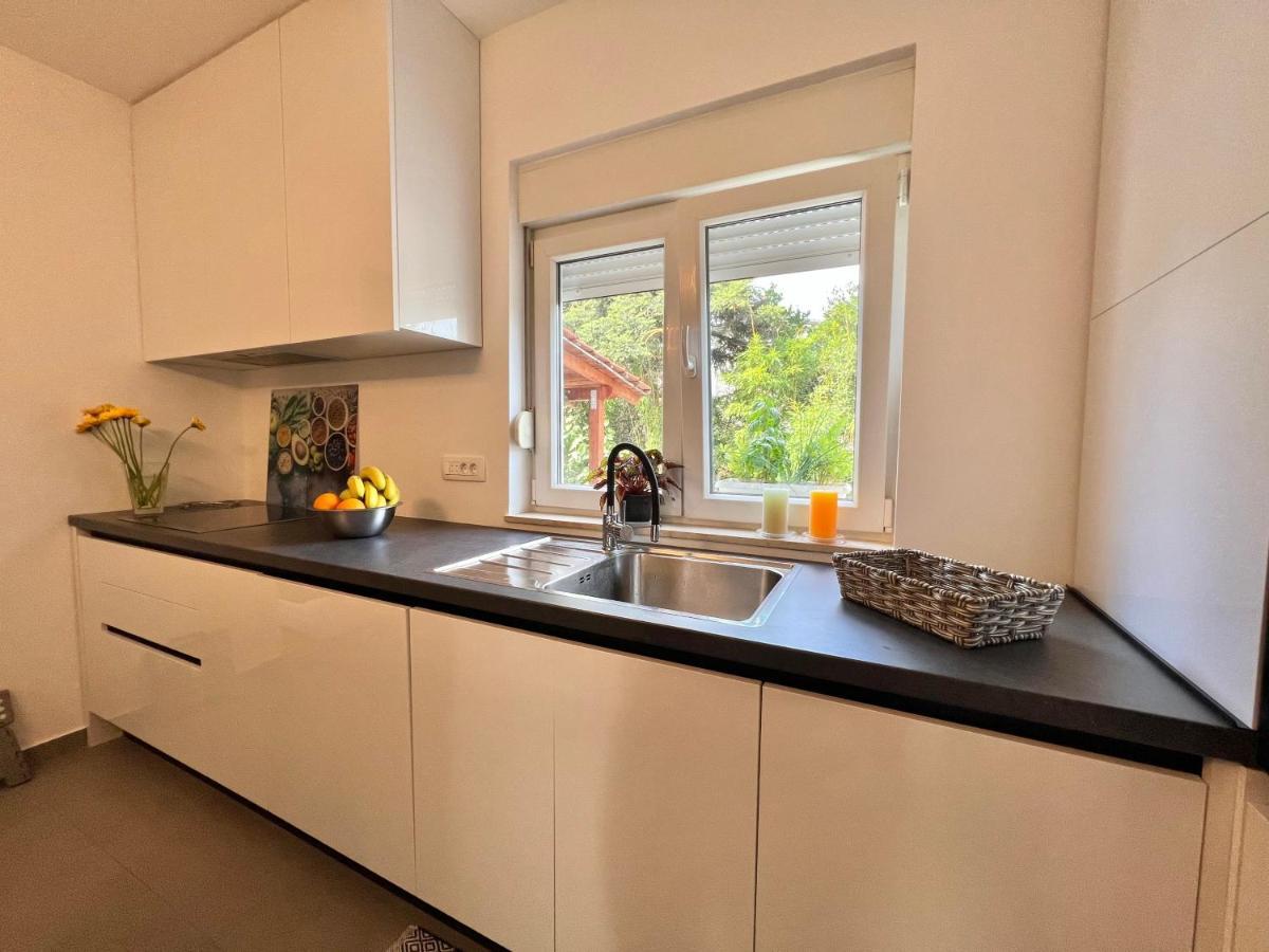 Apartman Barbara Цриквениця Екстер'єр фото